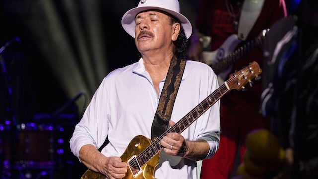Carlos Santana passes out on stage